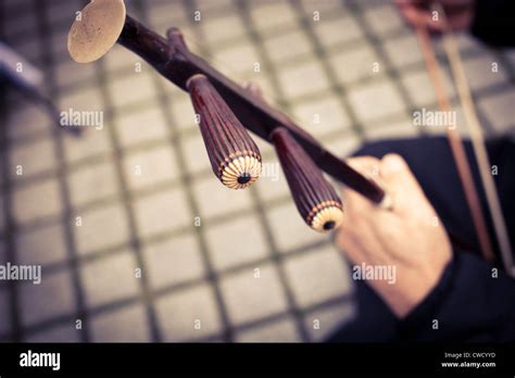 Chinese China Artist Street Hi Res Stock Photography And Images Alamy
