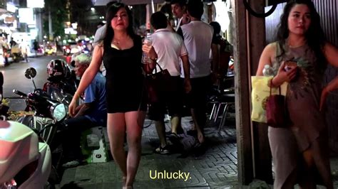 bangkok nightlife sukhumvit soi 4 youtube