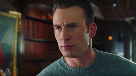 Chris Evans Wants To Return To His Most Iconic Role Giant Freakin Robot
