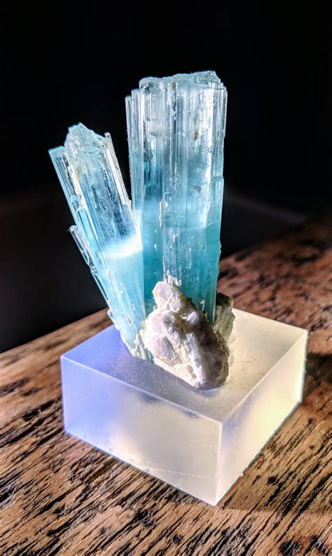 Aquamarine From Pakistan Crystals And Gemstones Crystals Minerals