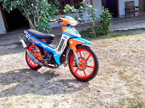 Sebenarnya modifikasi fiz r jadi road race itu ada manfaatnya yang pertama saat anda untuk belok miring. F1ZR YAMAHA 110CC GUDEAL PUJANGGA