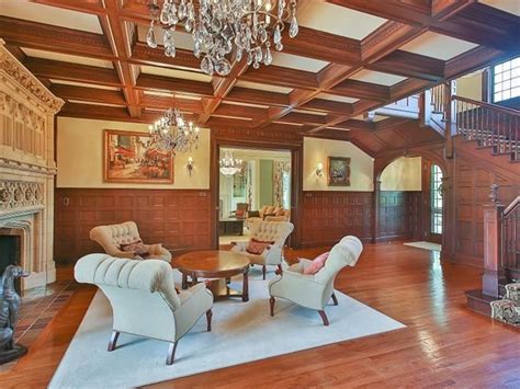 Queen Ann Style Colonial Rumson New Jersey Heritage House Sotheby