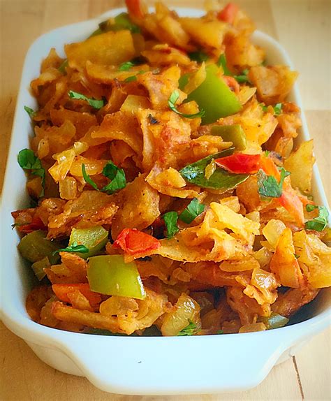 These dinner recipes will surely make your planning for dinner menu easy especially when you are very busy but still want to have healthy indian dinner food. Veg kothu parotta recipe, How to make vegetable kothu parotta, South Indian dinner recipes ...