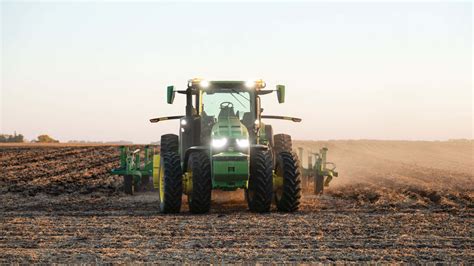 John Deeres Autonomous Tractor Will Usher In A New Era Of Farming