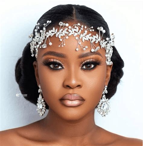 This Bridal Beauty Look Is All Shades Of Beautiful Photos In 2021 Natural Hair Wedding