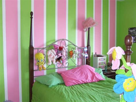 Girls Rooms Painting Ideas We Took This Young Ladies Favorite Colors