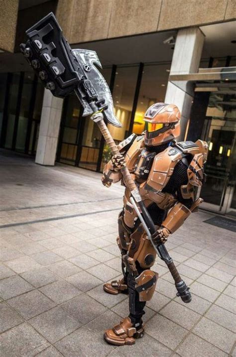 Halo Cosplay This Is My Dream I Want To Wear A Halo Suit Soooo Bad