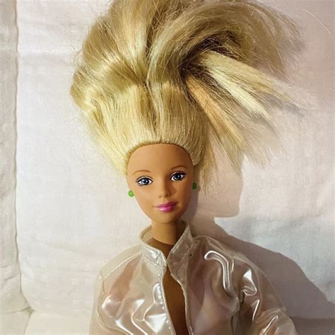 mattel barbie doll head date 1991 and body 1966 depop