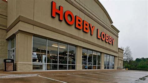 Hobby Lobby Closes Its Stores After Defying Coronavirus Stay At Home