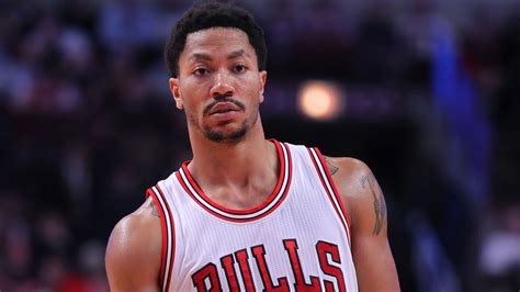 Derrick Rose Looks Back On Time With Chicago Bulls And Wishes He Could Have Lived A Babe More