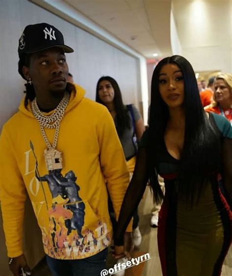 Cardi B Kisses And Makes Up With Offset After He Ts Her Rolls Royce