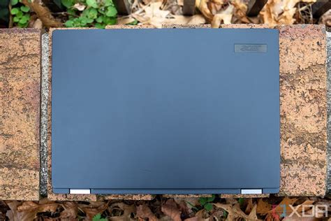 Acer Travelmate P6 2021 Review A Super Light Business Laptop