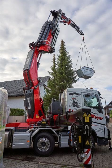 Strenx Structural Steel From Ssab Helps Fassi Gru A Hydraulic Cranes