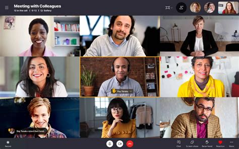 microsoft delivers a major update for skype with new features like together mode and large grid