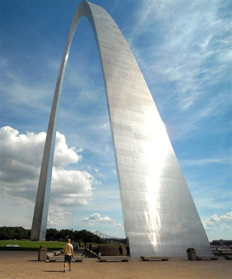 16 Sites In Missouri That Represent The Beauty Of America Saint Louis