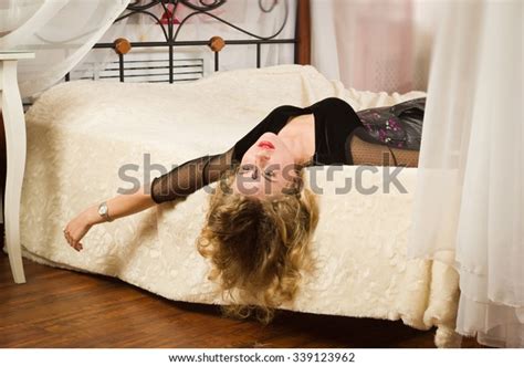 Crime Scene Simulation Lifeless Woman Lying Foto Stock 339123962