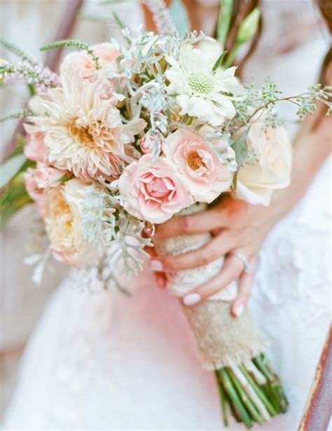 30 Stunning Mixed Pastel Colored Bouquets Wedding