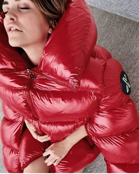 Instagram Post By X J N X • Dec 15 2019 At 12 22am Utc Puffer Jacket Women Sexy Jacket