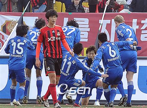 Born 20 february 1979) is a retired south korean football player. 송종국 - 수원삼성블루윙즈 위키 - 위키독