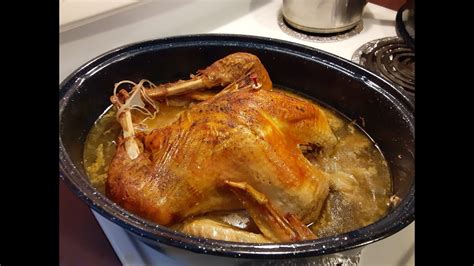 How To Make A Delicious Moist Tender Thanksgiving Turkey YouTube