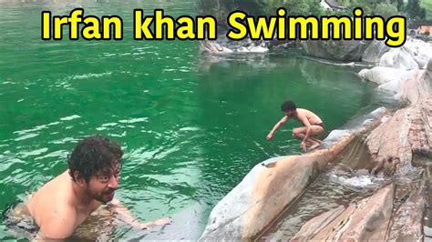 Bollywood actor irfan khan passed away today. Irfan khan Enjoy Swimming With His family Before Passed ...