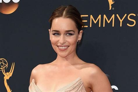 game of thrones star emilia clarke joins star wars han solo spin off the straits times