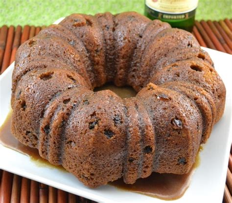 Place the turkey giblets, carrots and onions on a tray and drizzle with olive oil. ♥ Irish Whiskey Cake | Whiskey cake, Irish recipes, Irish ...