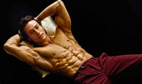 Why Is Tiger Shroff Spending Extra Hours In The Gym These Days India Com