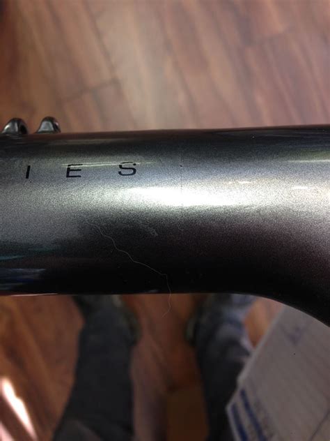 The inner surface of the top part of a r.: What do these cracks mean? 1995 TREK OCLV 5500