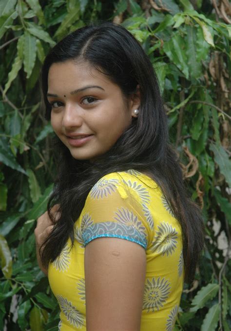 Hot Young Actress Yamini Telugu Cinema Stills