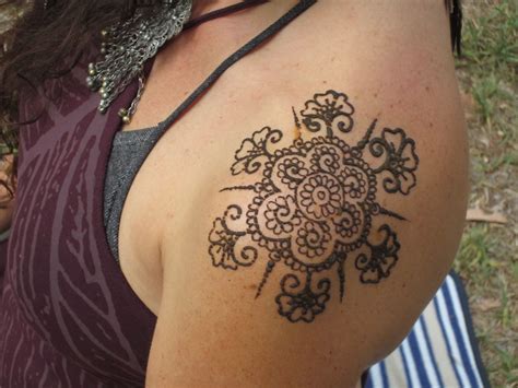 Womadelaide Henna Shoulder Tattoo Henna Thigh Tattoo Henna Tattoo