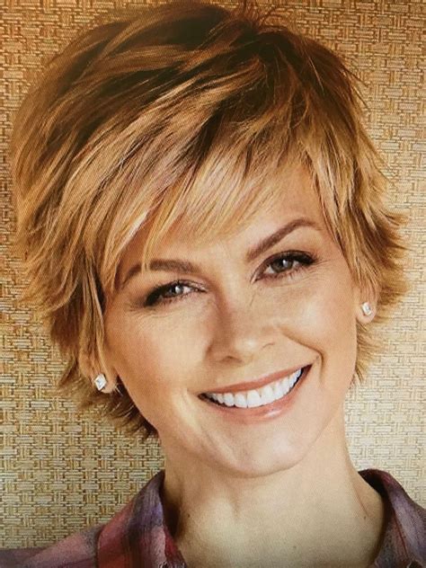 More Fresh Layered Short Hairstyles For Round Faces Crazyforus Hot Sex Picture
