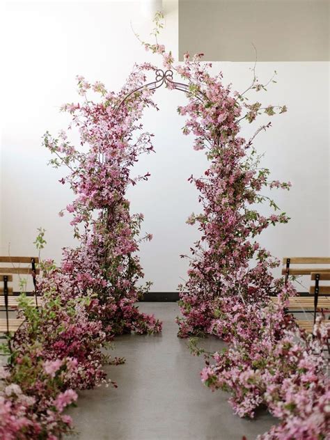 20 Stunning Wedding Flower Wall Ideas Flower Wall Wedding Wedding