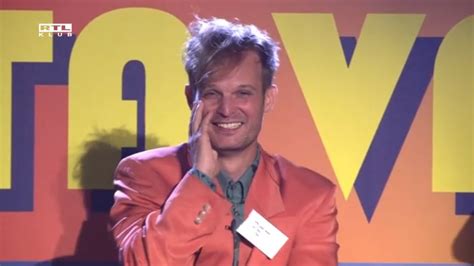 Kettejük közül dallos győri származású, puskás pedig tavaly több. Nyerő Páros: Dallos Bogi kiborult, mert Puskás Peti azt ...