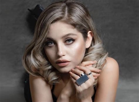 Holaaaaa soy karol sevilla, este es mi canal y estoy feliz de poder estar aquí y compartir mi mundo con todos ustedes 🦋www.karolsevilla.mxcontacto: Karol Sevilla dio positivo a Covid | Pop Extremo