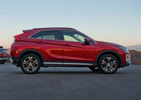 Check out the radically redesigned 2022 mitsubishi eclipse cross compact suv. Mitsubishi Eclipse Cross SUV (2017 - ) Photos | Parkers