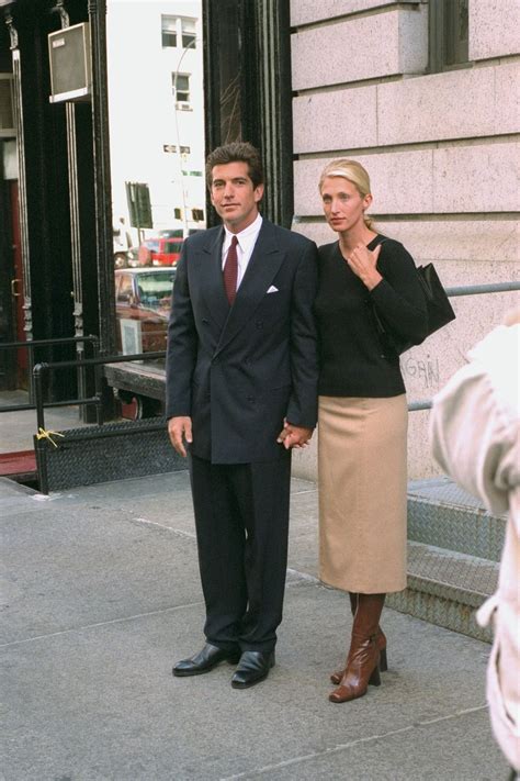 Why Carolyn Bessette Kennedy Should Be Your Next Style Muse Vogue France