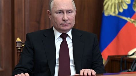 Ukraine Crisis Russia Putin And The Attempt To Rewrite The History Of Ukraine Breaking Latest