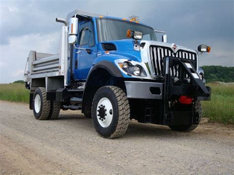 4x4 International Dump Trucks Work Truck Tractor Trailers