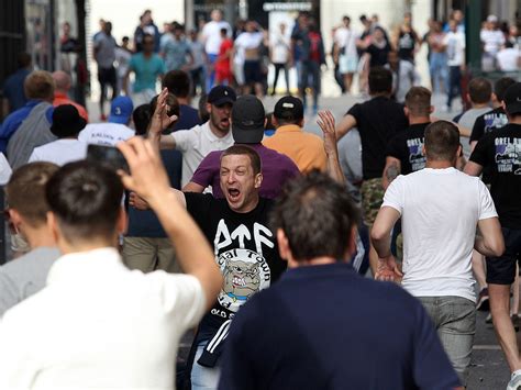 euro 2016 france deports 29 russia fans who were on bus to lille with far right fans