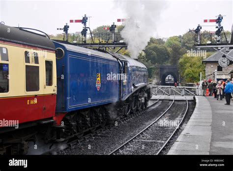 An Image Of The North Yorkshire Railway At Grosmont North Yorkshire