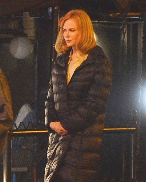 Julia Roberts And Nicole Kidman On The Set Of The Secret In Their Eyes