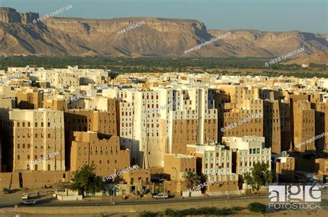 Yemen Shibam Old Town Unesco World Heritage Architecture Wadi
