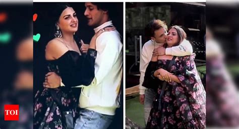 Bigg Boss 13s Asim Riaz Shares A Romantic Picture With Girlfriend Himanshi Khurana Has A