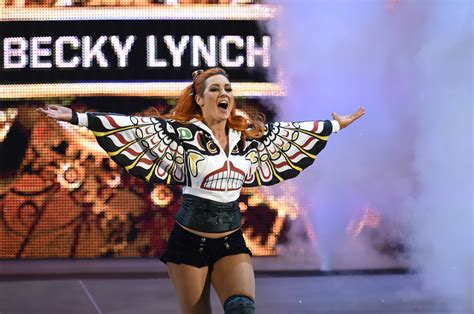 Flipboard Wrestlemania Reaction Becky Lynch Pins Ronda Rousey In Main Event
