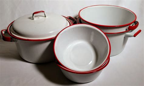 Vintage Enamelware Pots And Pans Panyui