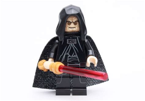 How To Get A Free Lego Star Wars Emperor Palpatine Minifigure