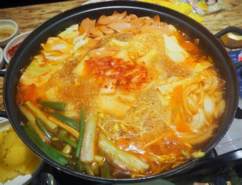 Palsaik in korean means 'eight colours' denoting the eight different flavours of pork we serve. This Korean Restaurant In Klang Valley Offers Unlimited ...
