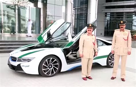 Polícia De Dubai Ganha Viatura Bmw I8 Auto Esporte Notícias