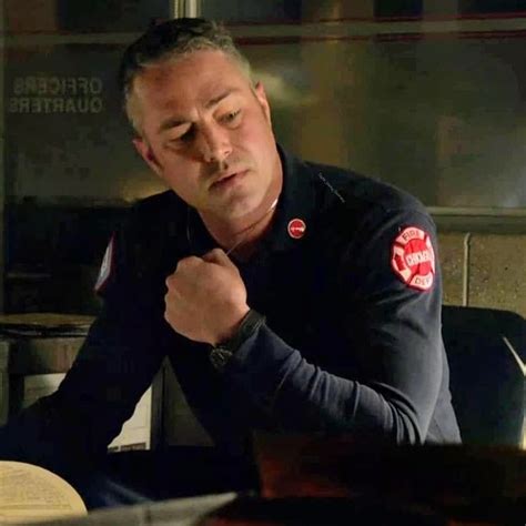 Pin By Terri Dawson On Movies Tv Musicals Taylor Kinney Chicago Fire
